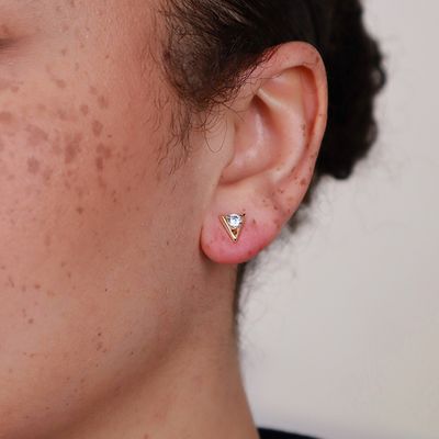 Victory Stud Earrings Gold